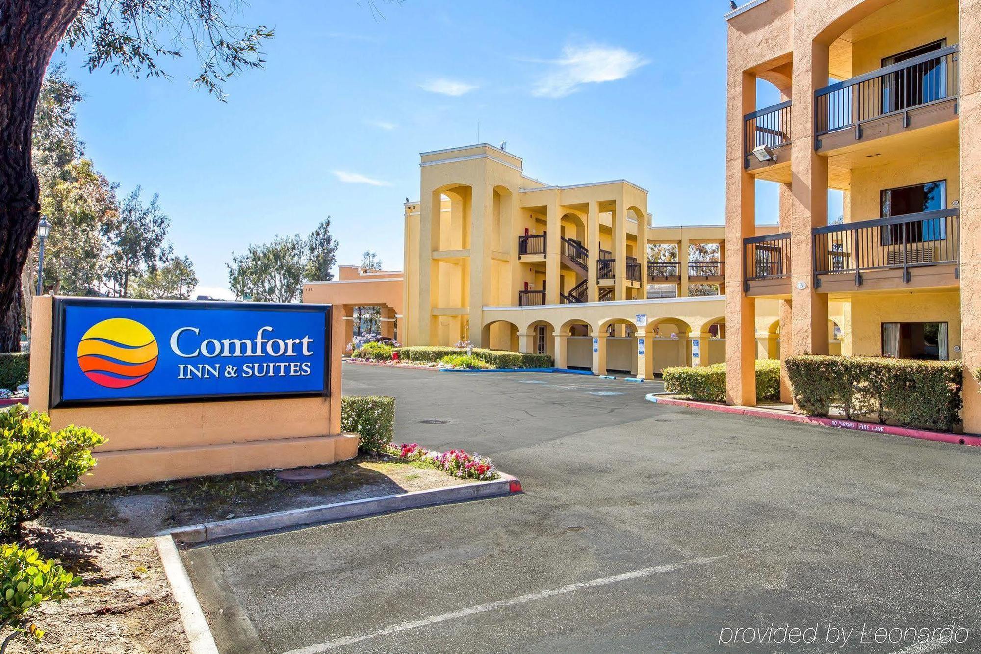 Comfort Inn & Suites San Francisco Airport North South San Francisco Exterior photo